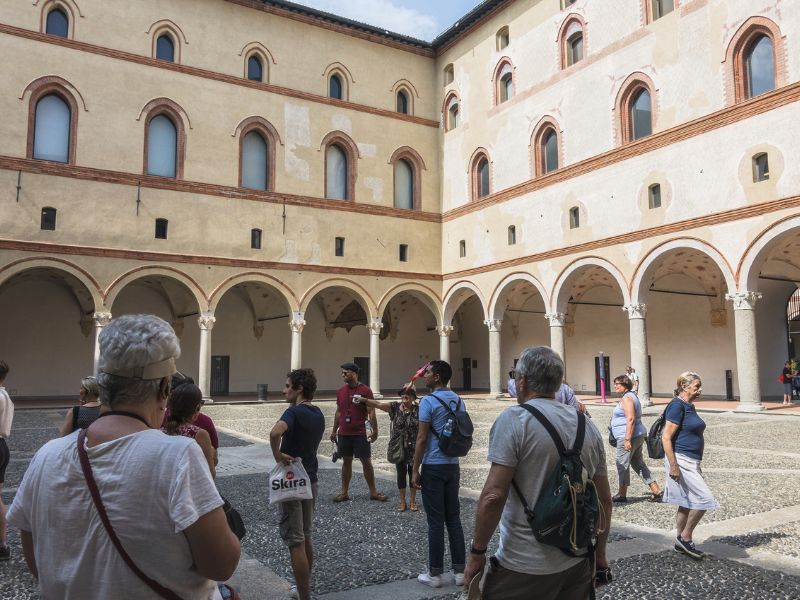 Im Eintritt zum Castello Sforzesco ist die Besichtigung des Innenhofs und Museen inklusive