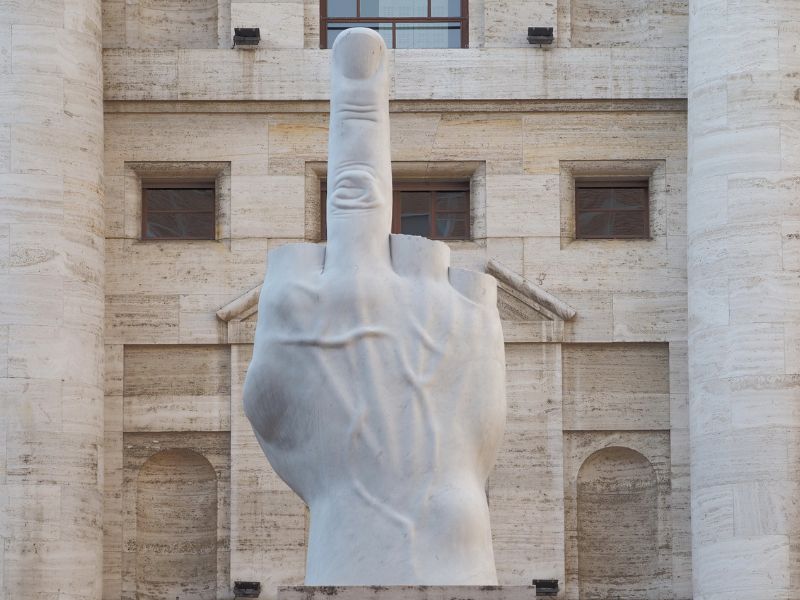 L.O.V.E. Skulptur