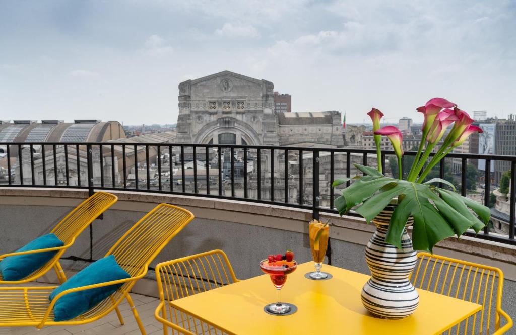 NYX Hotel Milan mit Dachterrasse Hotel im Zentrum von Mailand NYX Hotel Milan mit Dachterrasse Hotel im Zentrum von Mailand